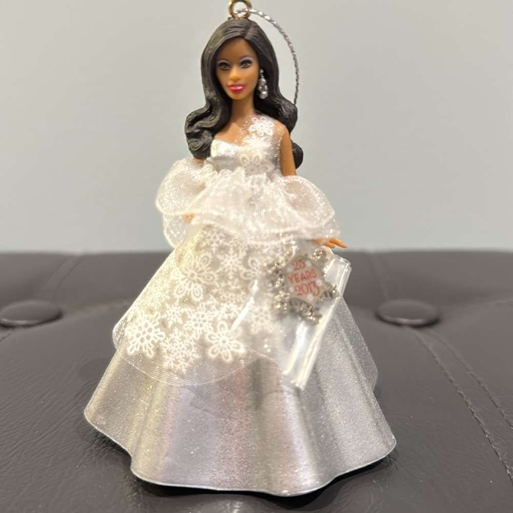 Heirloom Collection | Barbie 25th Anniversary Edition Ornament
